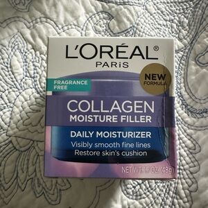 L'Oreal Paris Collagen Moisture Filler Daily Moisturizer - White and Blue